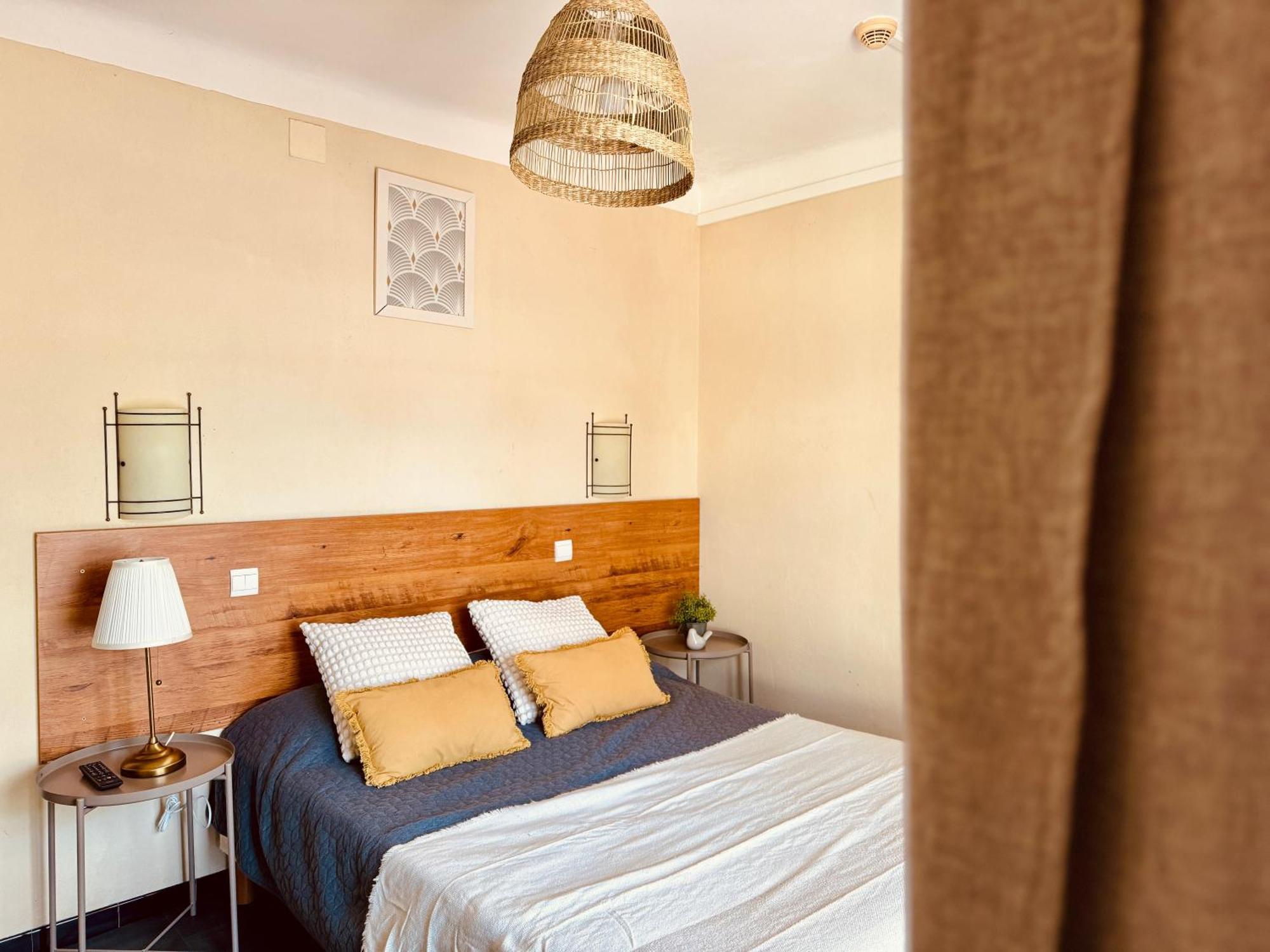 Hotel Le Nid 아르젤레쉬르메르 외부 사진