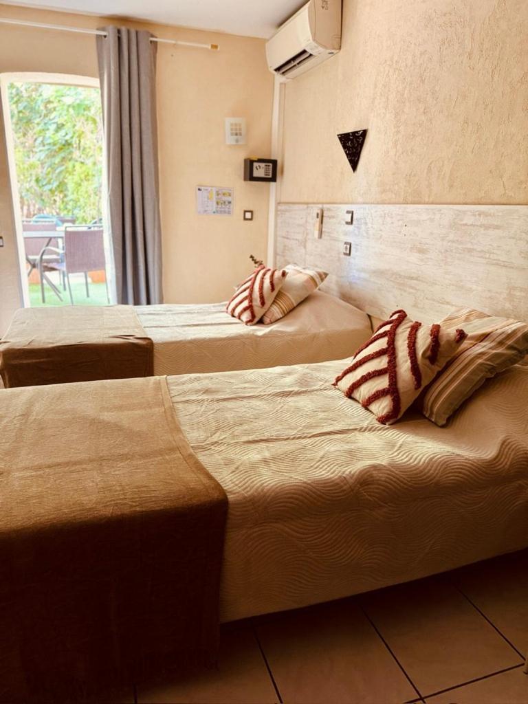 Hotel Le Nid 아르젤레쉬르메르 외부 사진