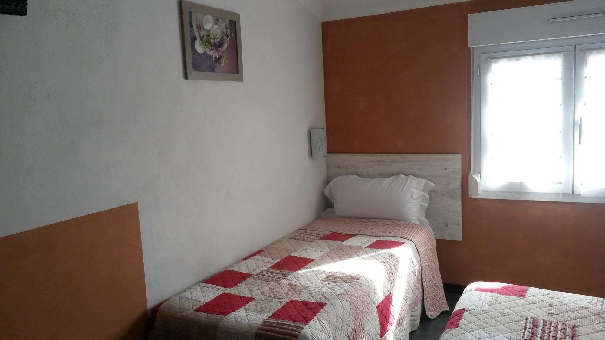 Hotel Le Nid 아르젤레쉬르메르 외부 사진
